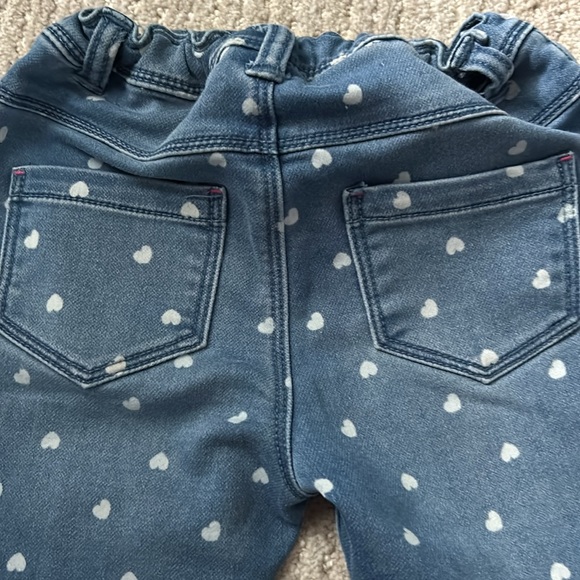 Nearly perfect toddler heart jeans ❤️ - Picture 6 of 9